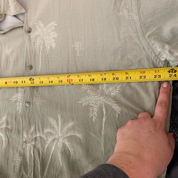 Pierre Cardin: Button Front Palm Hawaiian Shirt L - Picture 7 of 10